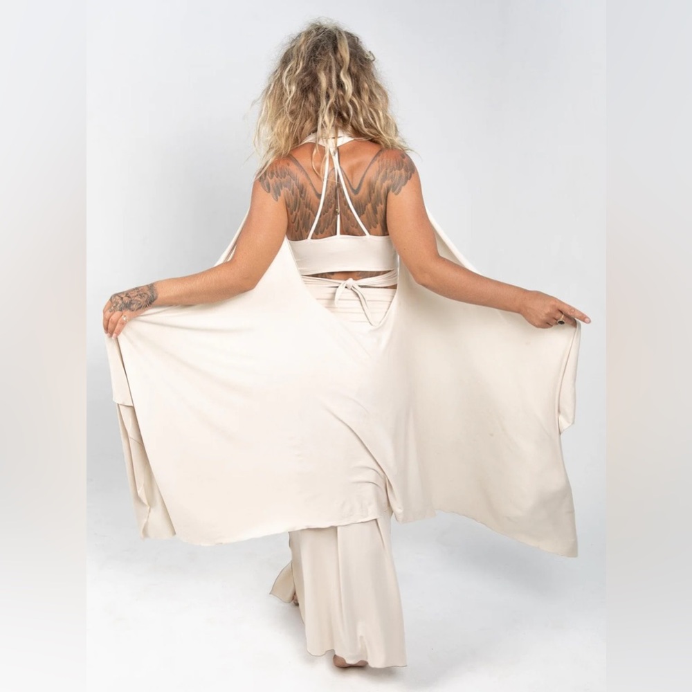 Royal Codes Pink Cape